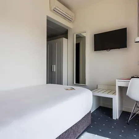 Centro 4*