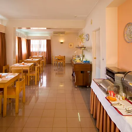 Centro Hotel 4*